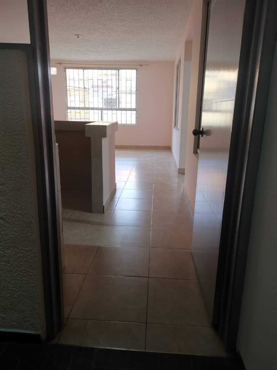 Casa en venta en Engativá, Bogotá · foto 3 de 24