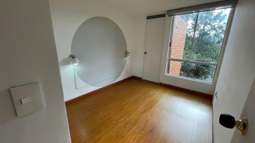 Apartamento en venta en Suba Urbano, Bogotá · foto 4 de 9