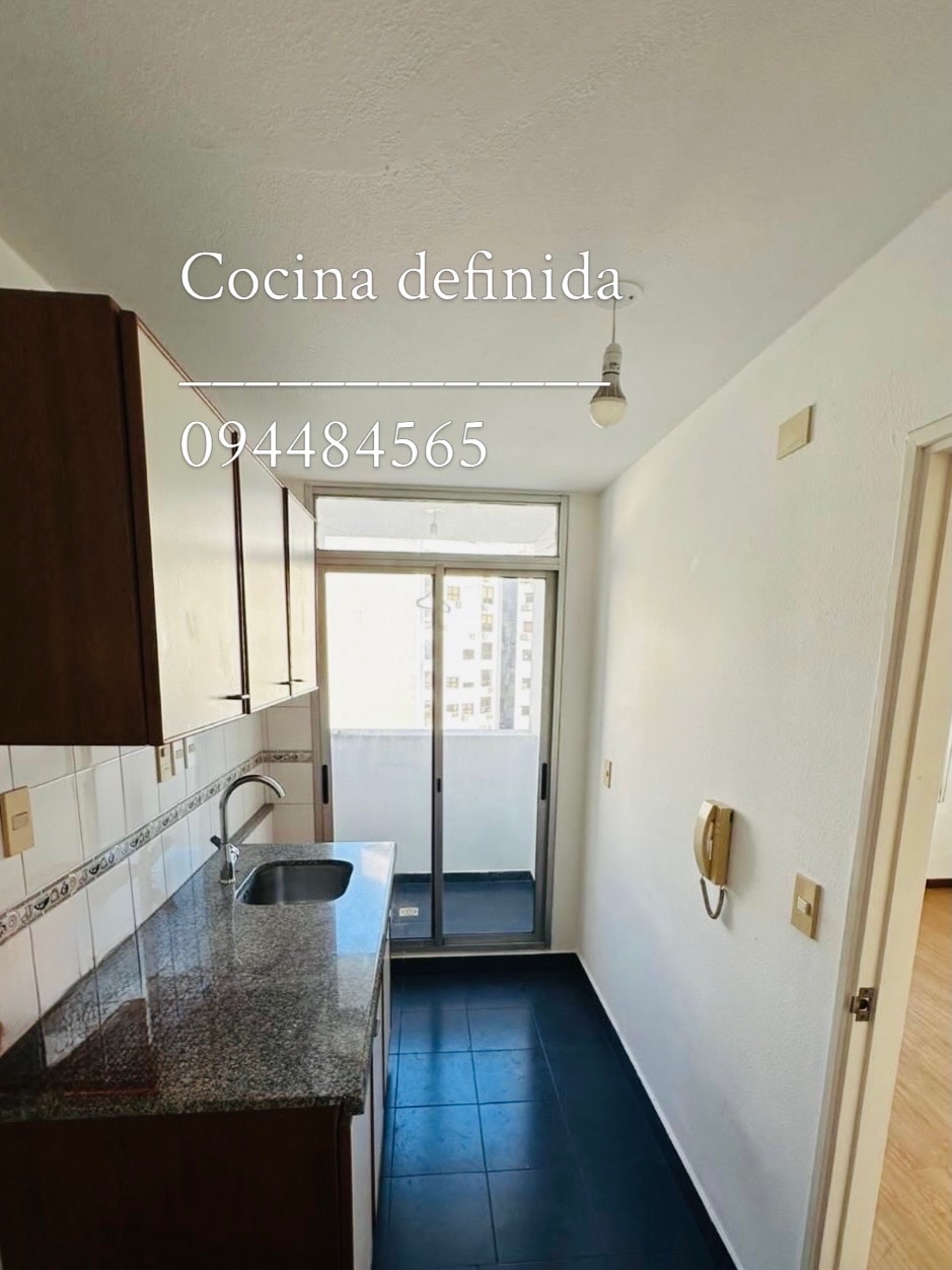Apartamento en alquiler en Tres Cruces · Foto 12