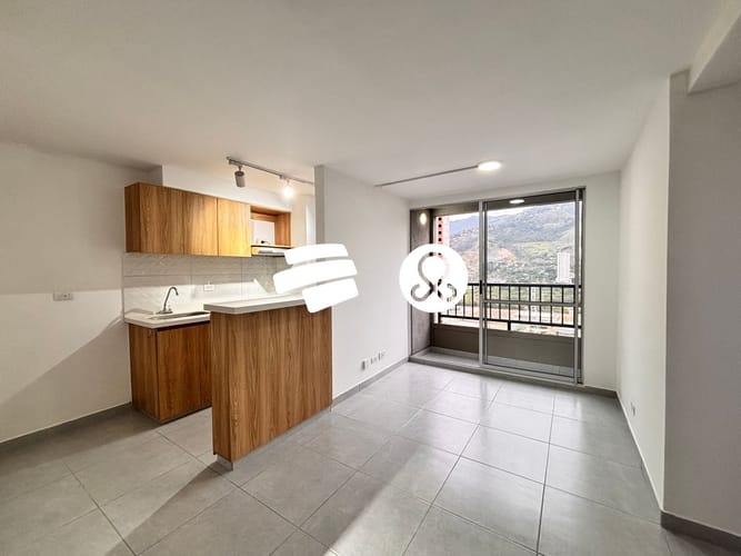 Apartamento de 3 alcobas en venta en Bello, 52 m² · foto 2 de 22