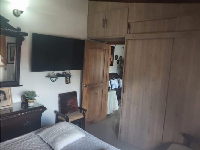 Casa de 3 alcobas en venta en La Gloria, Medellín, 110 m² · foto 6 de 21