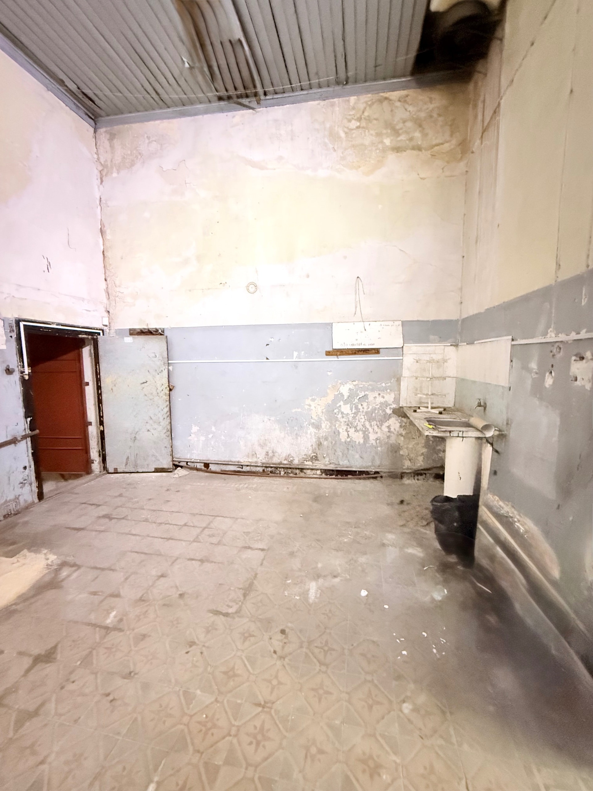 Local Comercial en alquiler ubicado en Paso Molino sobre Av. Agraciada · Foto 4