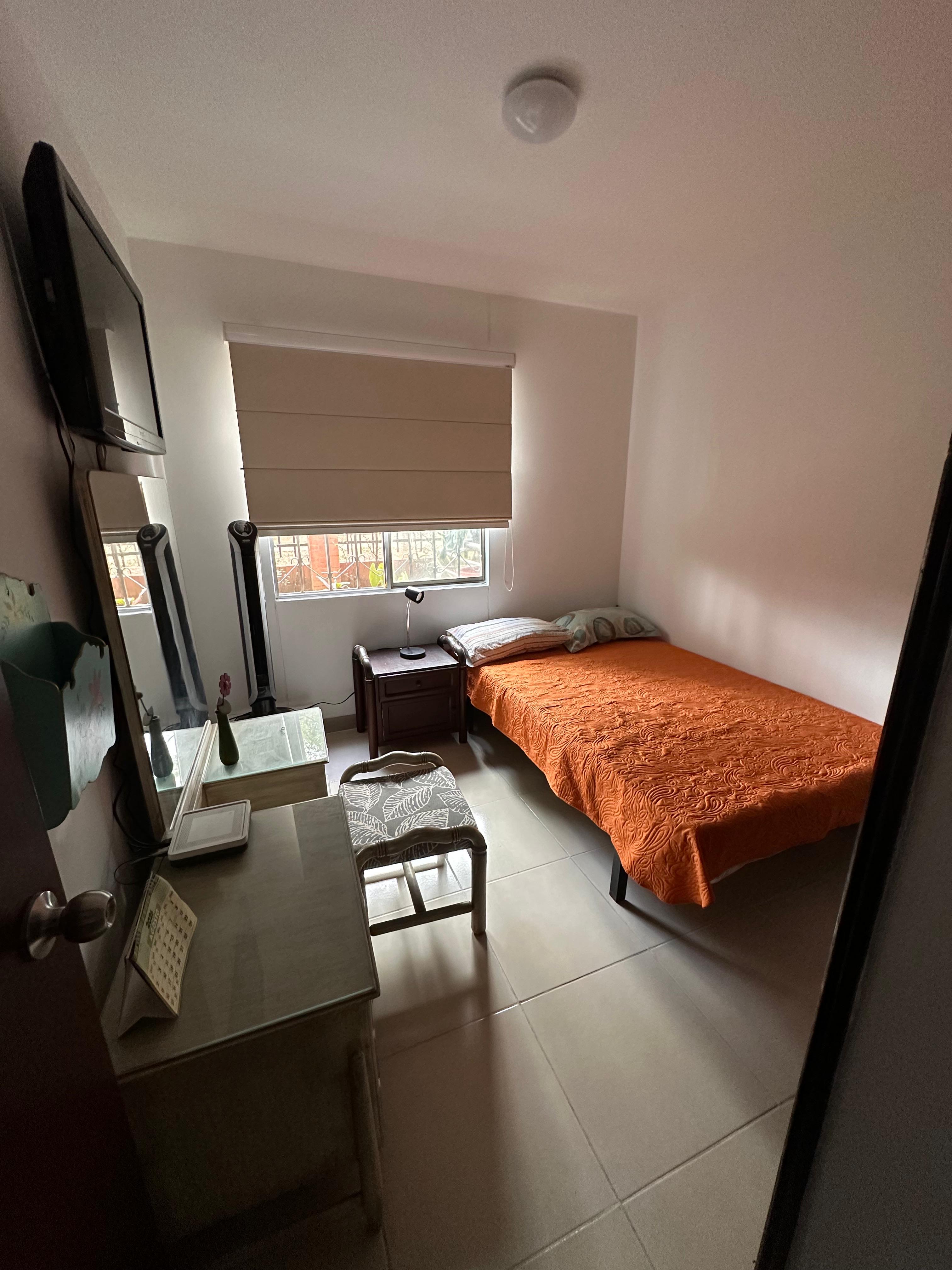 Habitación en arriendo en Prados del Limonar