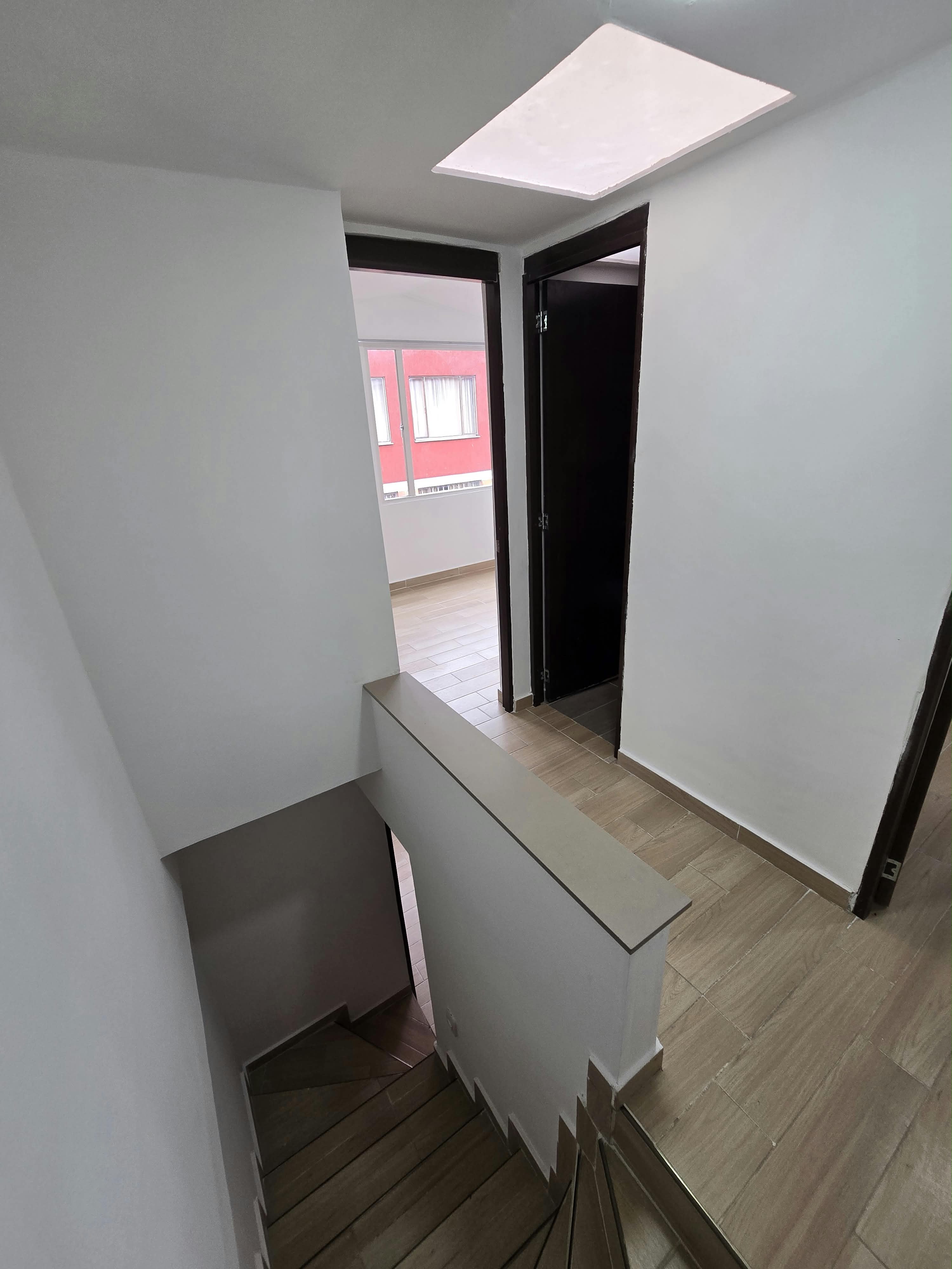 Casa en venta en Alamos, Bogotá · foto 2 de 18