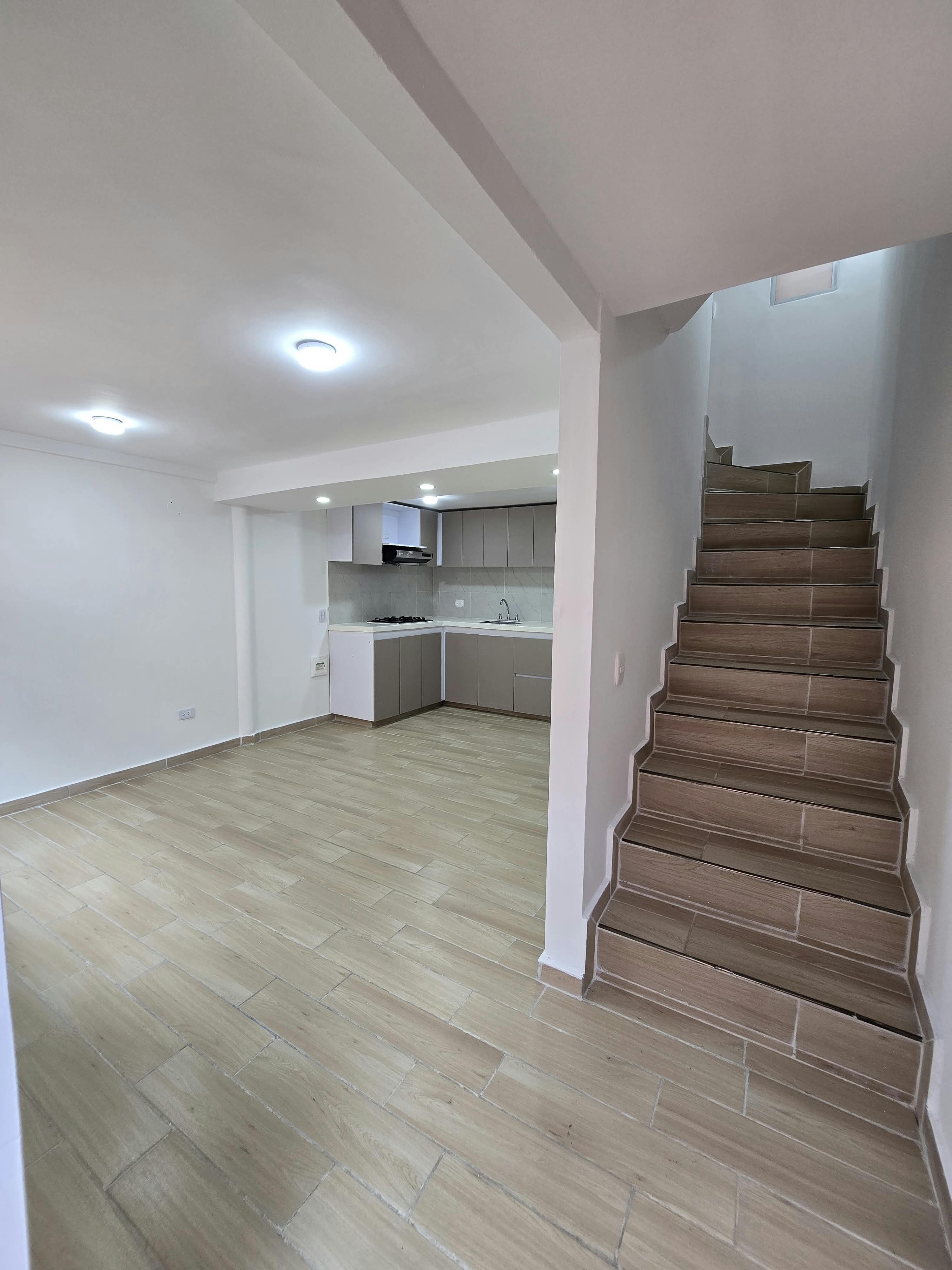 Casa en venta en Alamos, Bogotá · foto 10 de 18