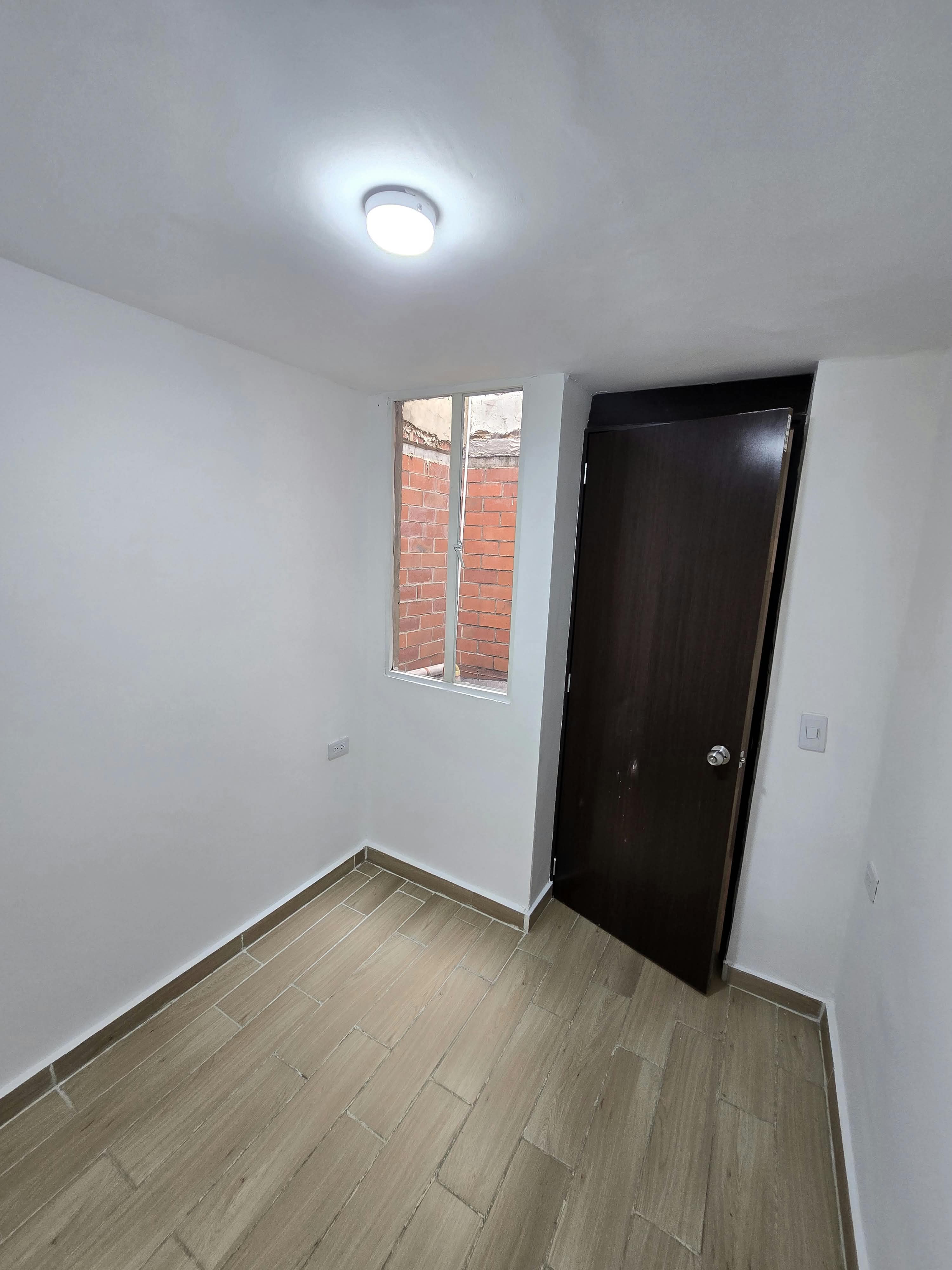 Casa en venta en Alamos, Bogotá · foto 12 de 18