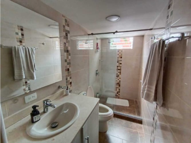 Apartamento de 3 alcobas en venta en Conquistadores, Medellín, 135 m² · foto 8 de 20