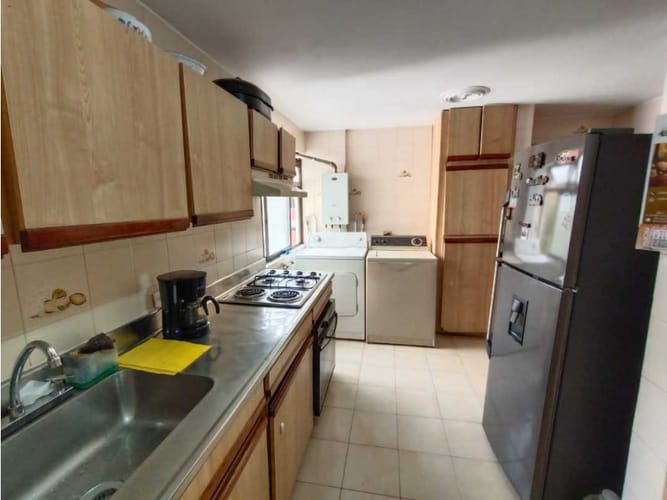 Apartamento de 3 alcobas en venta en Conquistadores, Medellín, 135 m² · foto 15 de 20