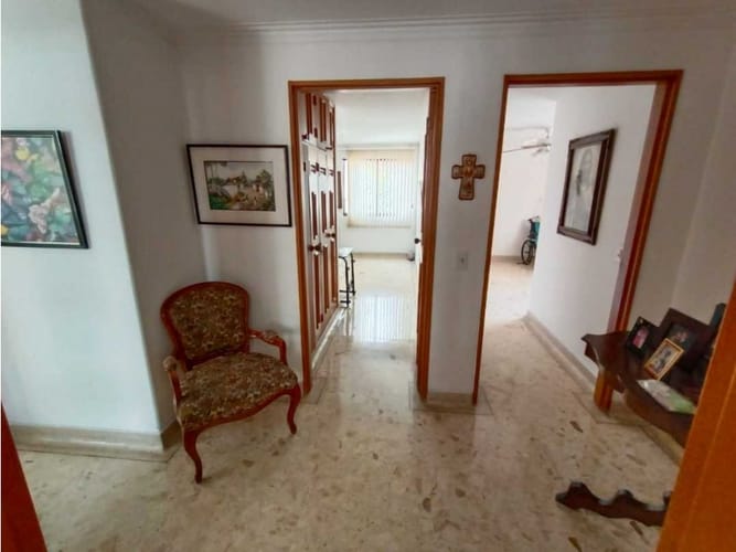 Apartamento de 3 alcobas en venta en Conquistadores, Medellín, 135 m² · foto 16 de 20