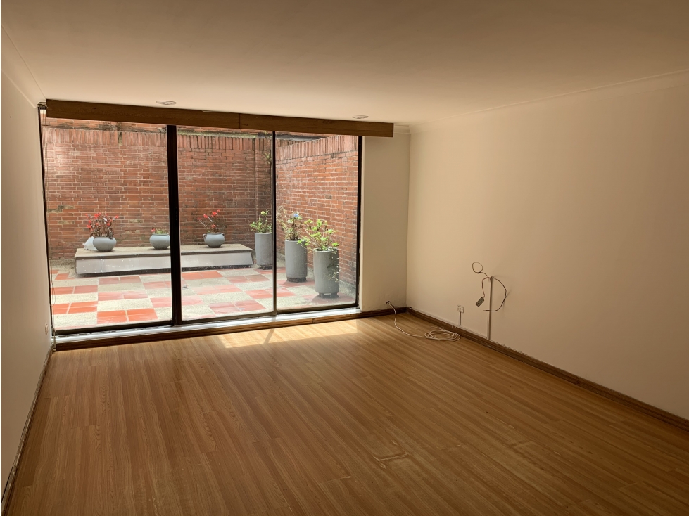 Apartamento en venta en El Virrey, Bogotá · foto 3 de 22