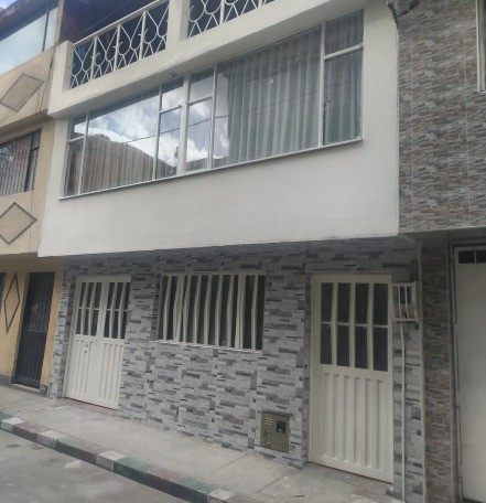 Casa en venta en Tierra Buena, Bogotá · foto 3 de 22