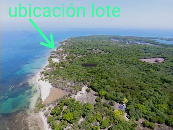 Lote en venta en Barú, Cartagena, 30250 m² · foto 2 de 12