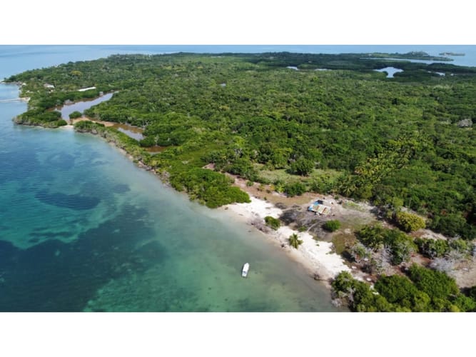 Lote en venta en Barú, Cartagena, 30250 m² · foto 5 de 12