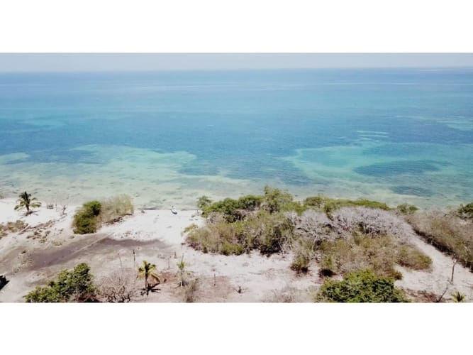Lote en venta en Barú, Cartagena, 30250 m² · foto 8 de 12