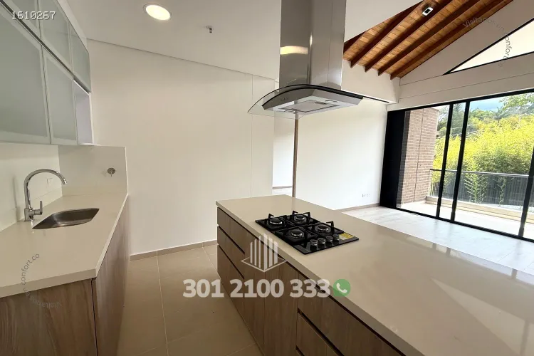 Apartamento de 2 alcobas en arriendo en Los Salados, El Retiro, 95 m² · foto 12 de 24