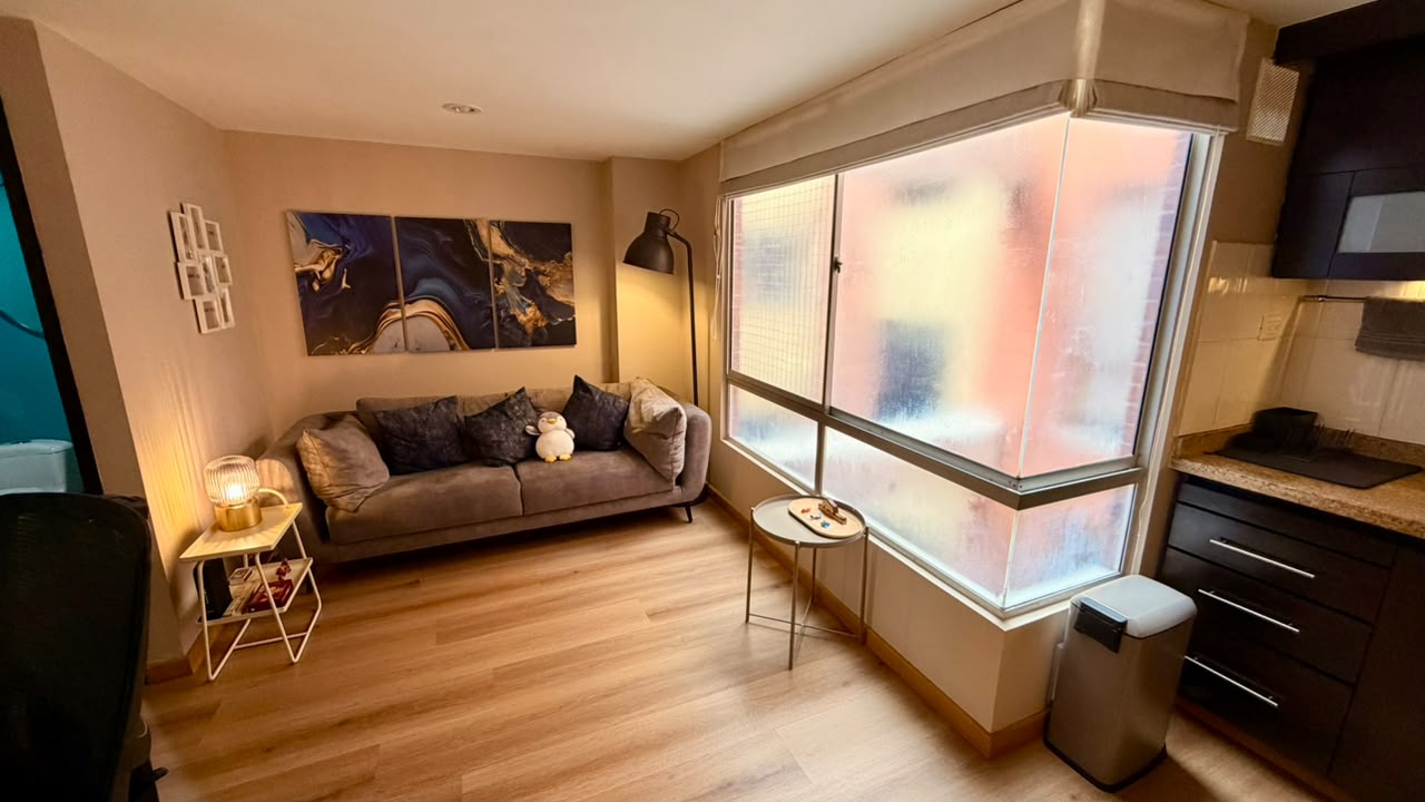 Apartamento en venta en Cedritos, Bogotá · foto 2 de 8