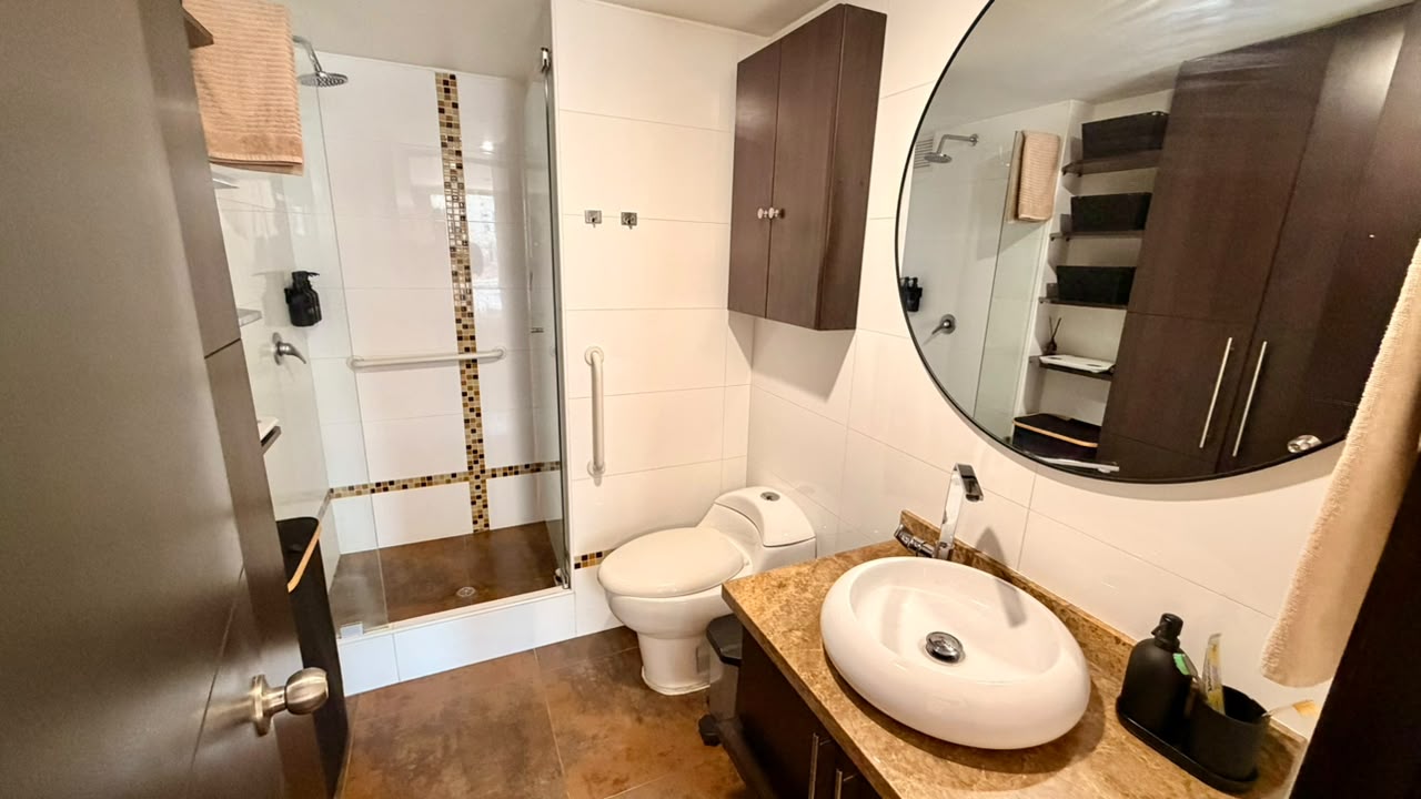Apartamento en venta en Cedritos, Bogotá · foto 4 de 8