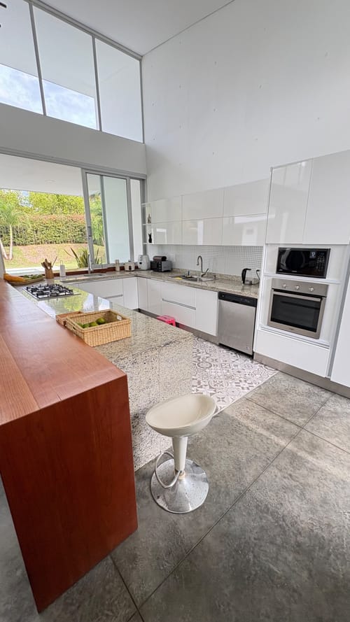 Casa de 5 alcobas en venta en Cerritos, Pereira, 400 m² · foto 4 de 24