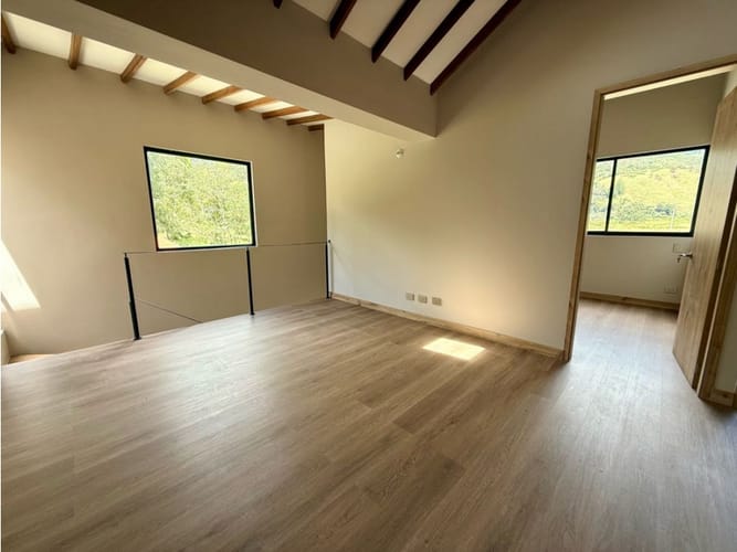 Casa de 3 alcobas en venta en El Carmen, El Retiro, 238 m² · foto 13 de 24