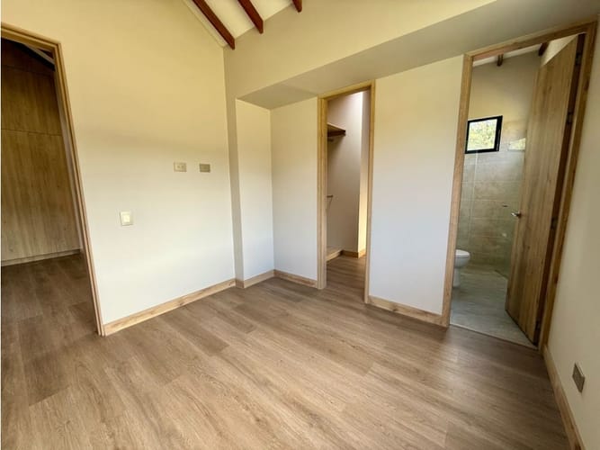 Casa de 3 alcobas en venta en El Carmen, El Retiro, 238 m² · foto 15 de 24