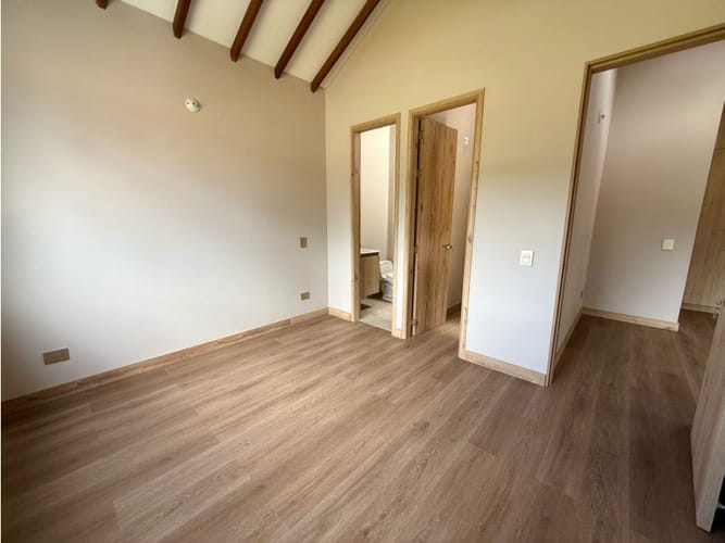 Casa de 3 alcobas en venta en El Carmen, El Retiro, 238 m² · foto 19 de 24