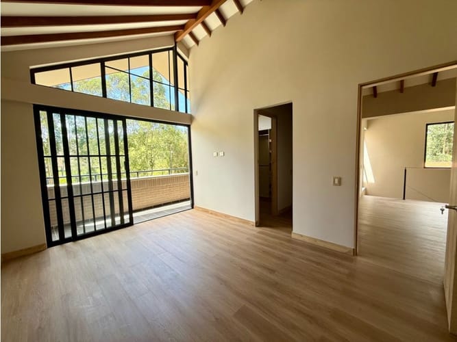 Casa de 3 alcobas en venta en El Carmen, El Retiro, 238 m² · foto 22 de 24