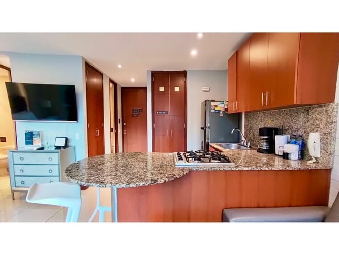 Apartamento de 1 alcoba en venta en Las Lomas No.1, Medellín, 37 m² · foto 6 de 19
