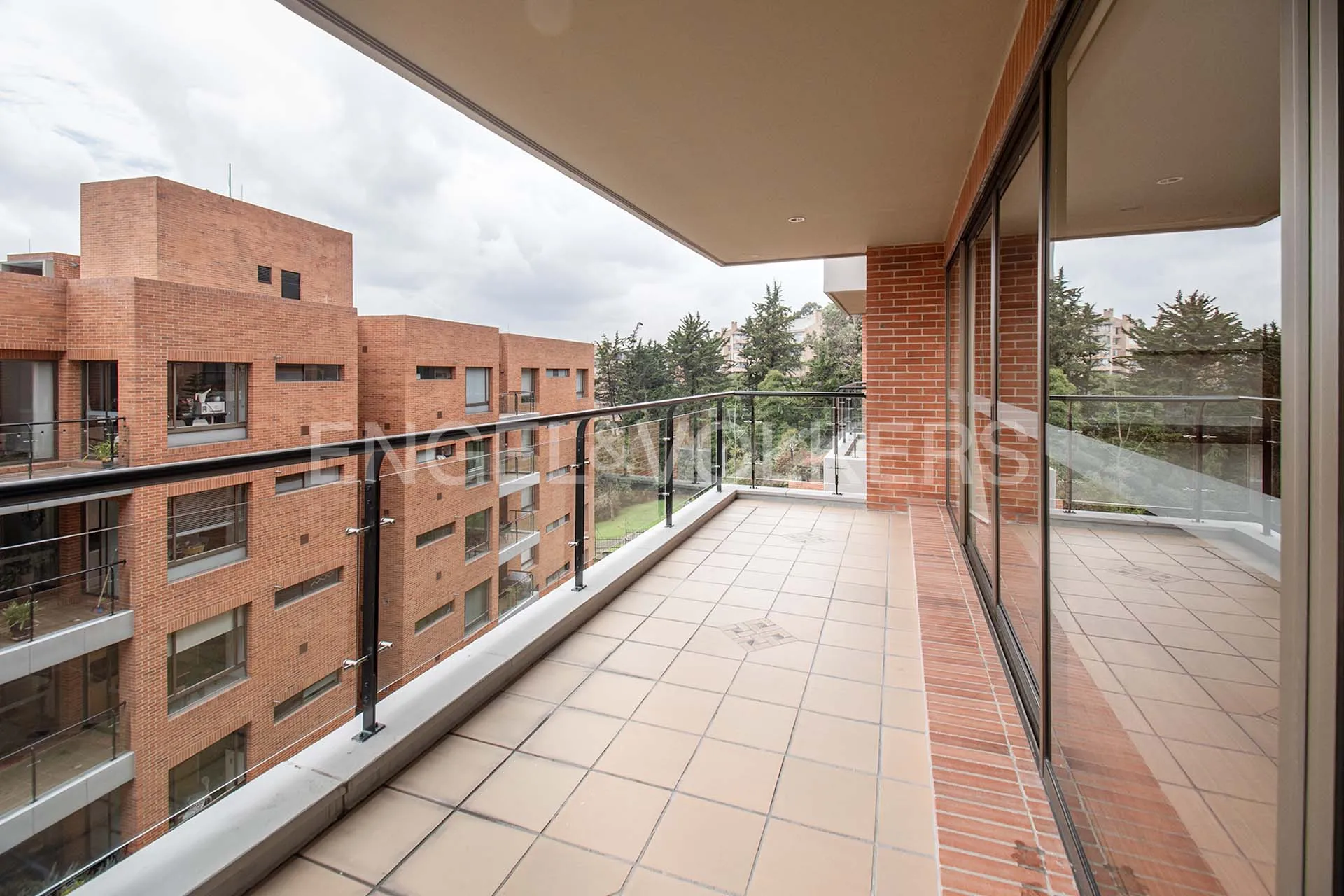 Apartamento en venta en Cerros De Niza, Bogotá · foto 4 de 20