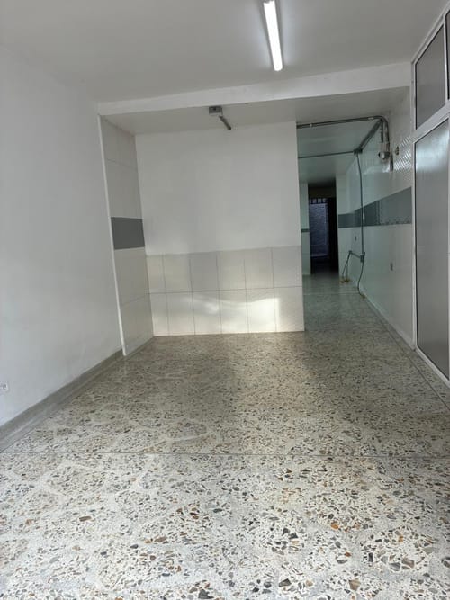 Local en arriendo en El Velódromo, Medellín, 110 m² · foto 3 de 11