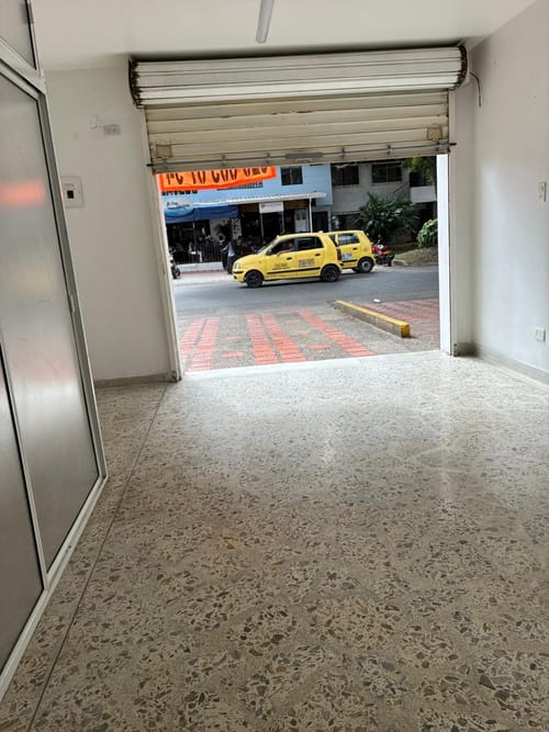 Local en arriendo en El Velódromo, Medellín, 110 m² · foto 7 de 11