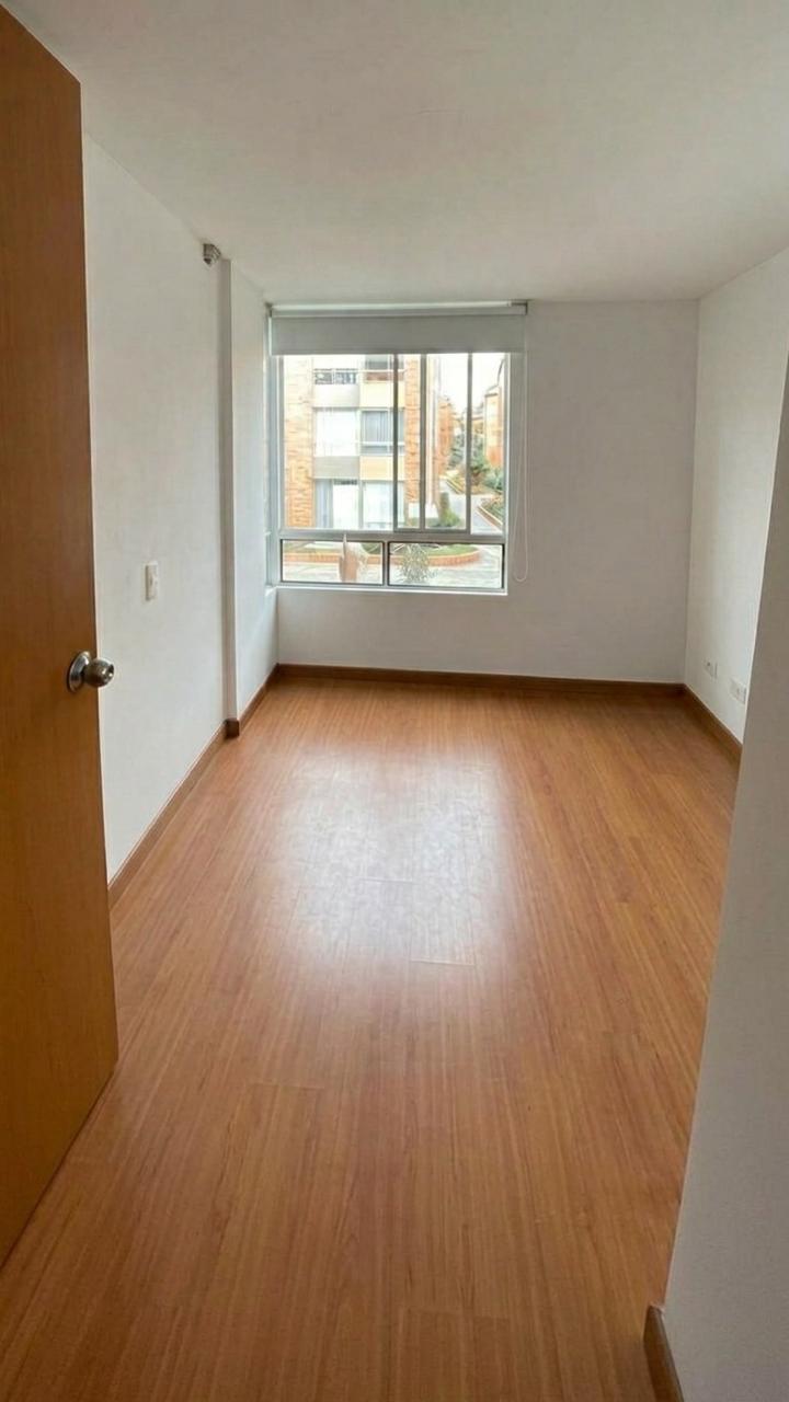 Casa en venta en Villas De Aranjuez, Bogotá · foto 6 de 20