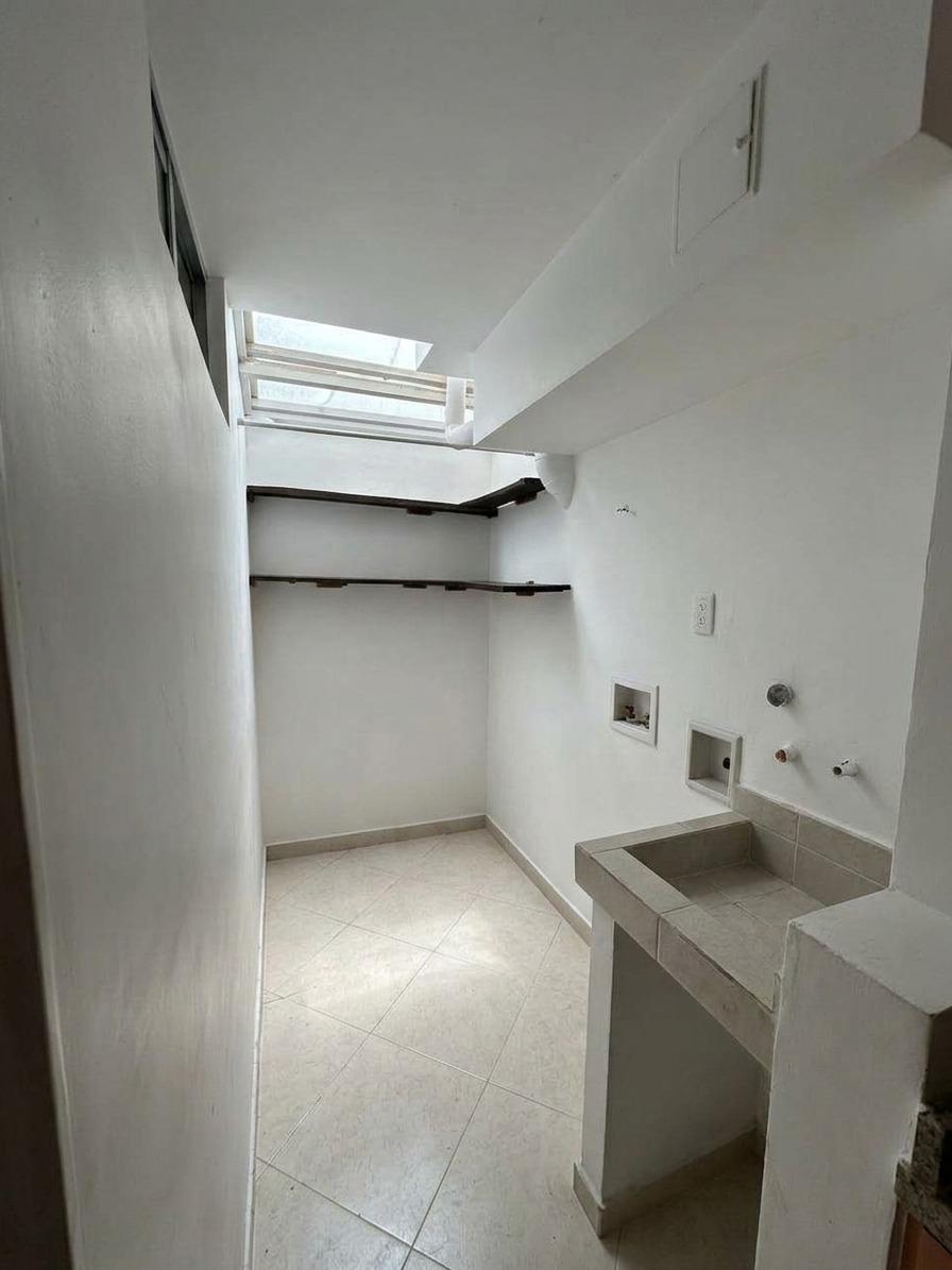 Casa en venta en Villas De Aranjuez, Bogotá · foto 13 de 20