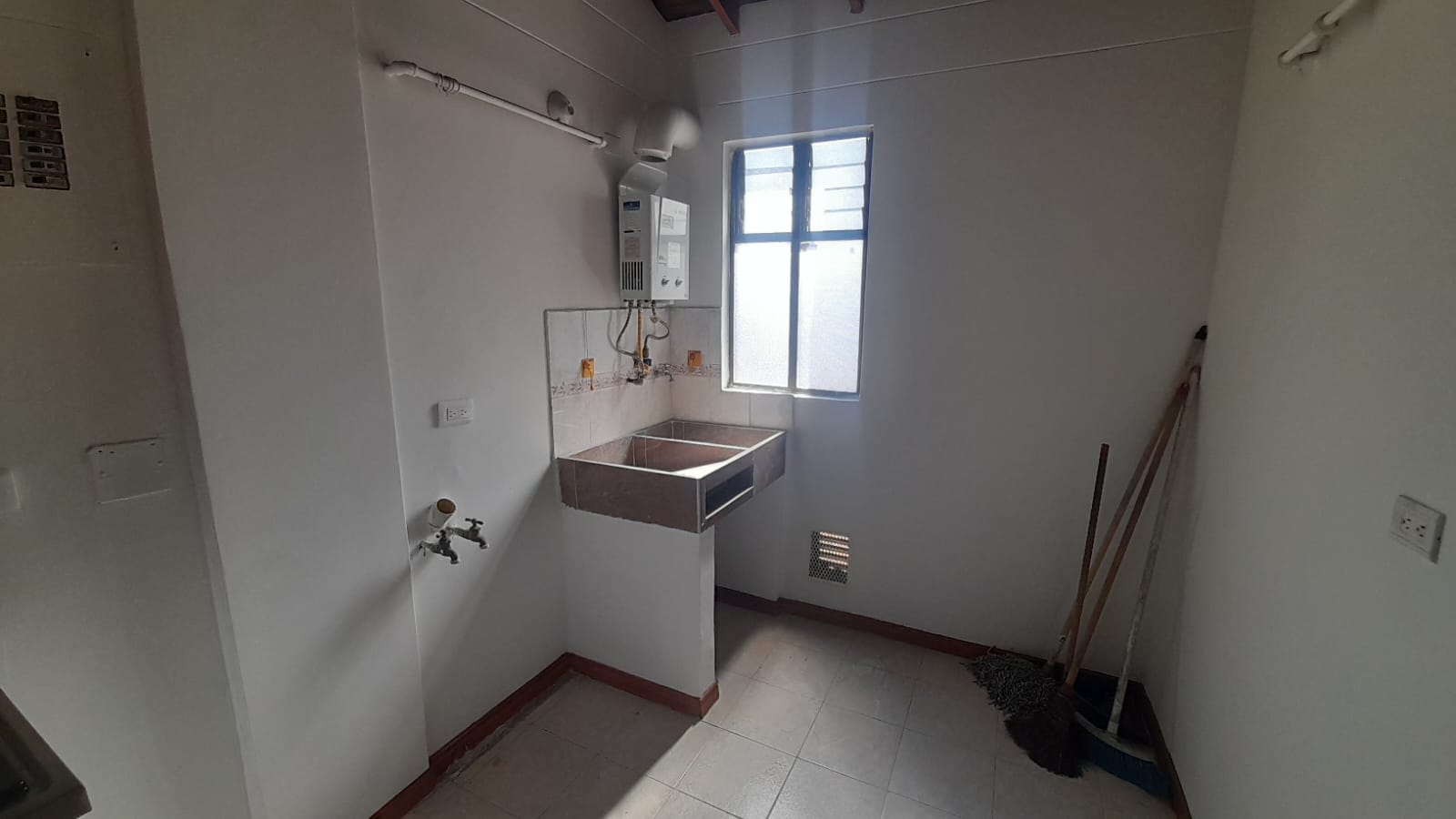 Apartamento en arriendo en Belén, Medellín · foto 16 de 20