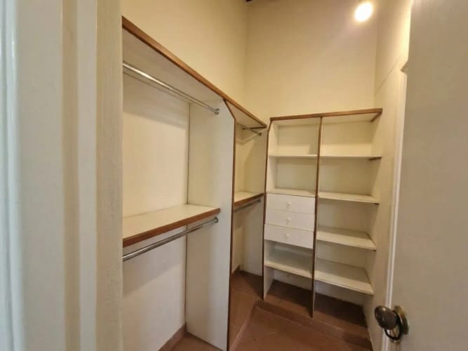 Casa de 4 alcobas en venta en El Tambo, La Ceja, 250 m² · foto 10 de 13