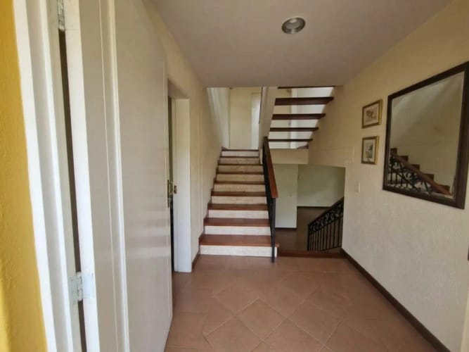 Casa de 4 alcobas en venta en El Tambo, La Ceja, 250 m² · foto 6 de 13