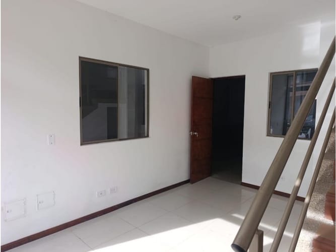 Bodega en arriendo en Pueblo Viejo, La Estrella, 820 m² · foto 6 de 6