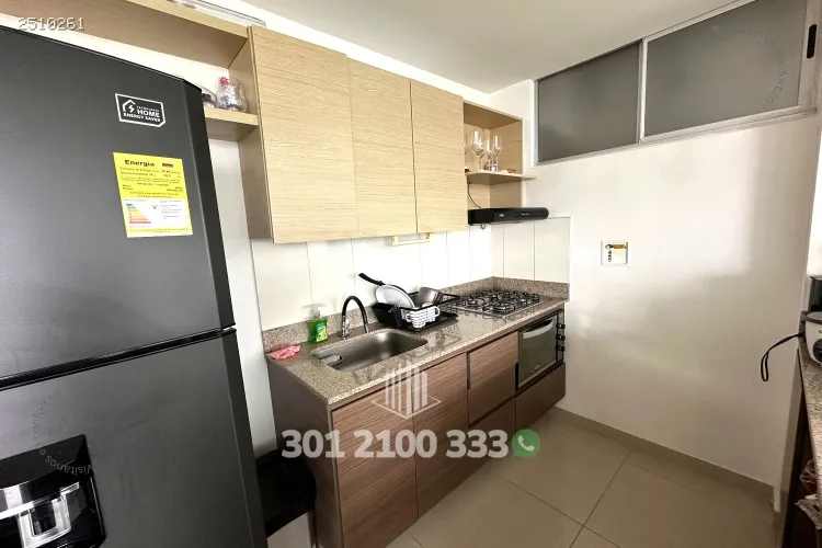 Apartamento de 3 alcobas en arriendo en Loma Del Indio, Medellín, 81 m² · foto 8 de 24