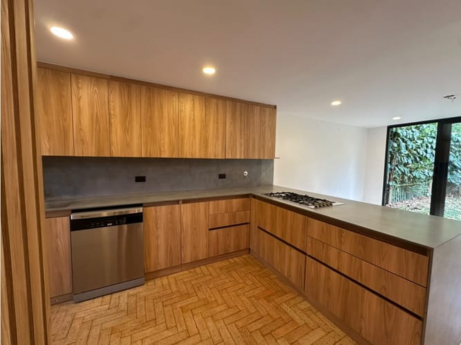 Casa de 5 alcobas en venta en San Lucas, Medellín, 224 m² · foto 5 de 24