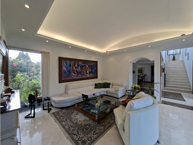 Casa en venta en Santa Barbara Central, Bogotá · foto 7 de 24