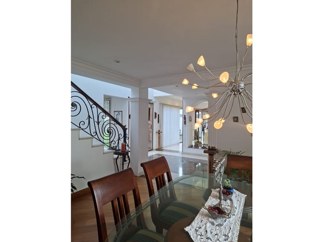 Casa en venta en Santa Barbara Central, Bogotá · foto 17 de 24