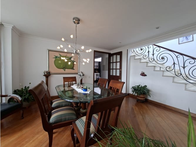 Casa en venta en Santa Barbara Central, Bogotá · foto 18 de 24