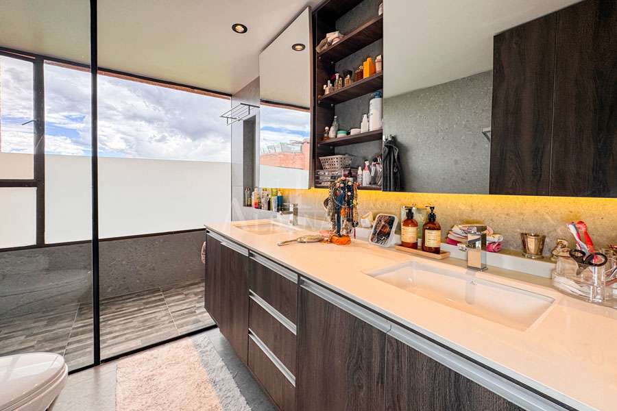 Apartamento en venta en La Carolina, Bogotá · foto 16 de 18