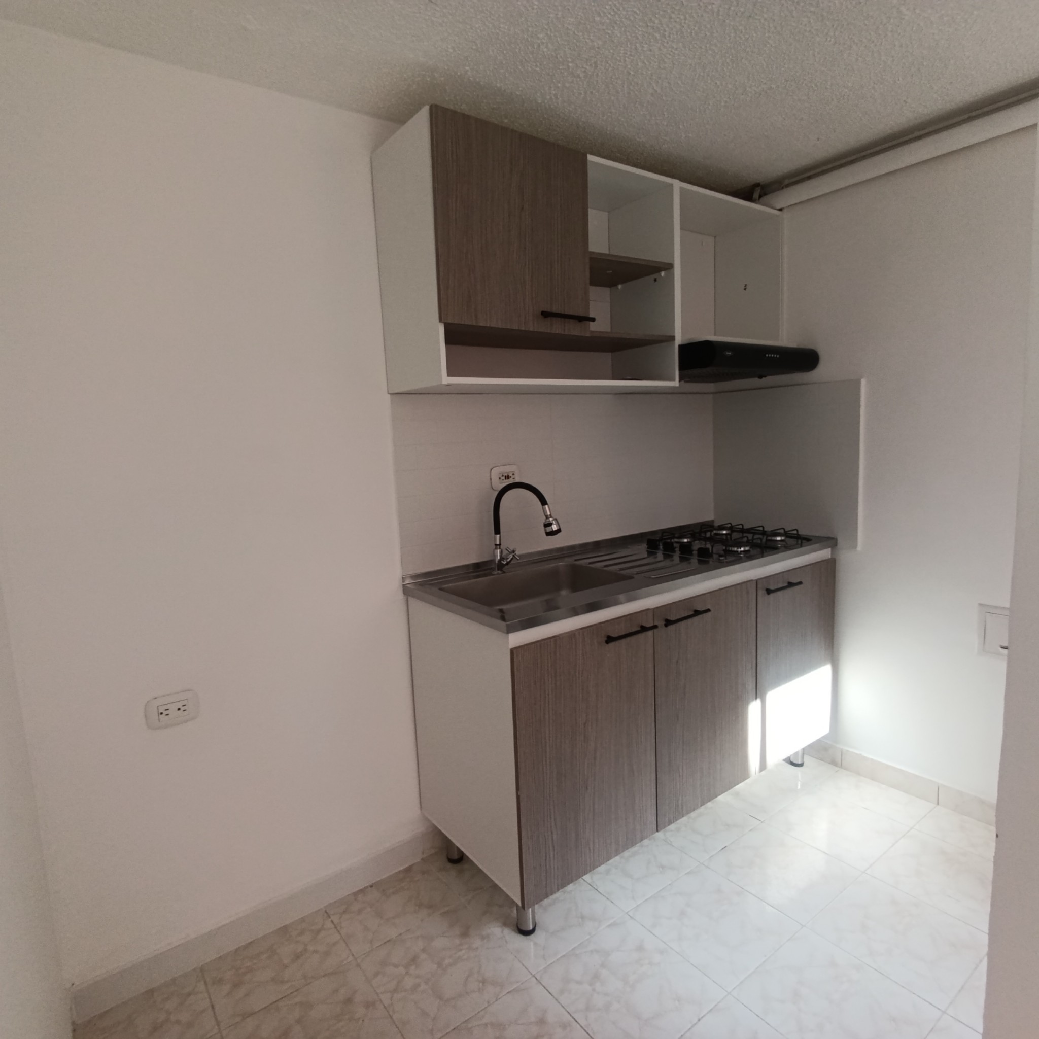Apartamento en venta en Desarrollo Brazuelos, Bogotá · foto 7 de 21