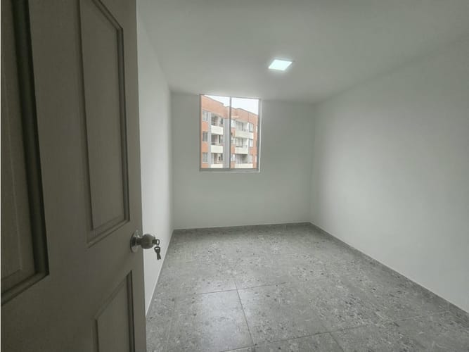 Apartamento de 3 alcobas en venta en La Ferreira, La Estrella, 52 m² · foto 11 de 23