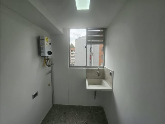 Apartamento de 3 alcobas en venta en La Ferreira, La Estrella, 52 m² · foto 17 de 23