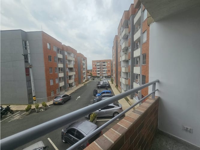 Apartamento de 3 alcobas en venta en La Ferreira, La Estrella, 52 m² · foto 20 de 23