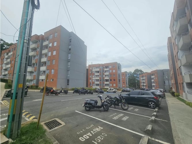 Apartamento de 3 alcobas en venta en La Ferreira, La Estrella, 52 m² · foto 22 de 23