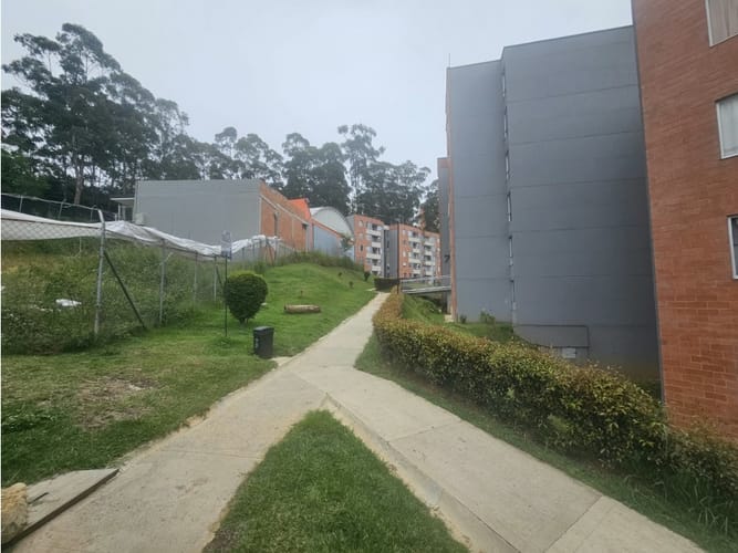 Apartamento de 3 alcobas en venta en La Ferreira, La Estrella, 52 m² · foto 23 de 23