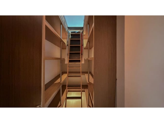 Casa de 3 alcobas en venta en El Poblado, Medellín, 298 m² · foto 9 de 22