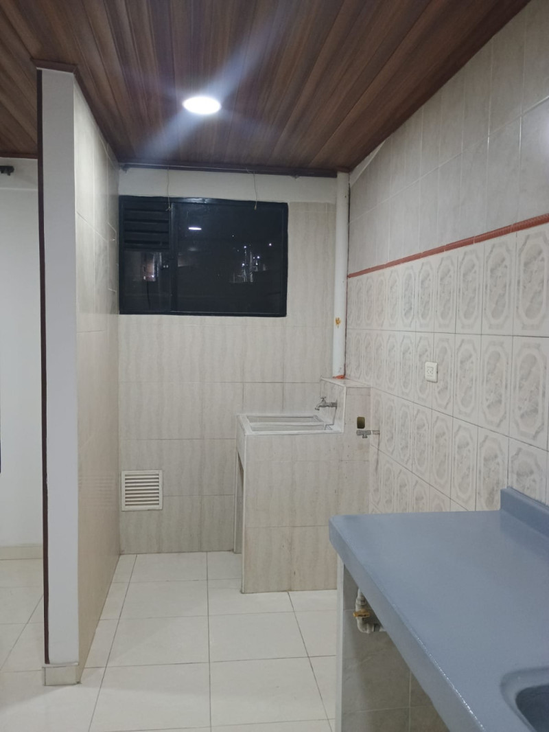 Apartamento en venta en Centro Usme, Bogotá · foto 4 de 23